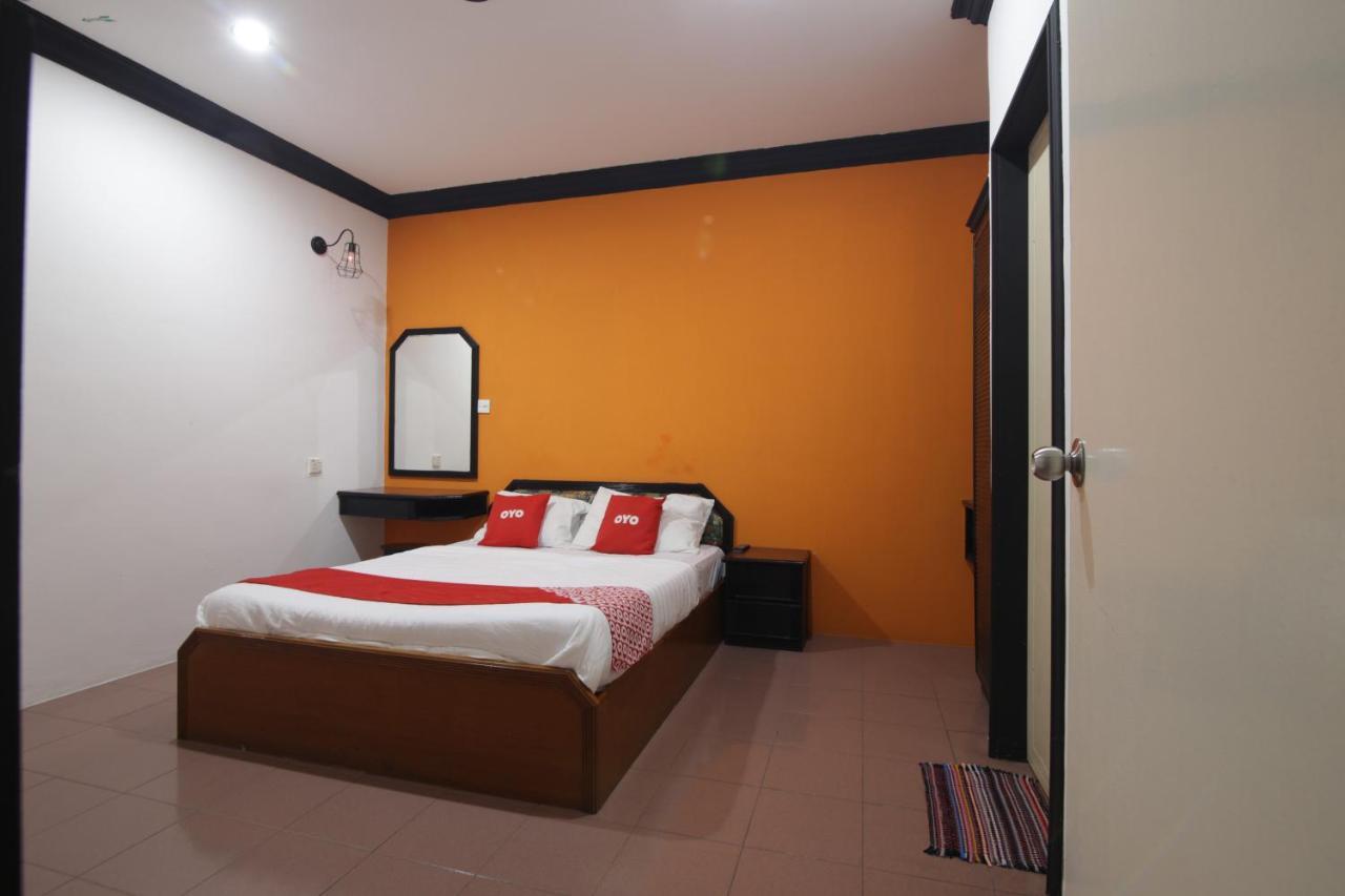 G City Hotel Teluk Intan Eksteriør billede