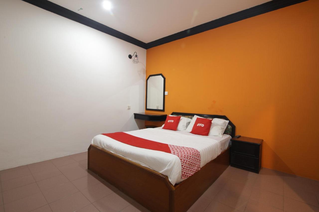 G City Hotel Teluk Intan Eksteriør billede