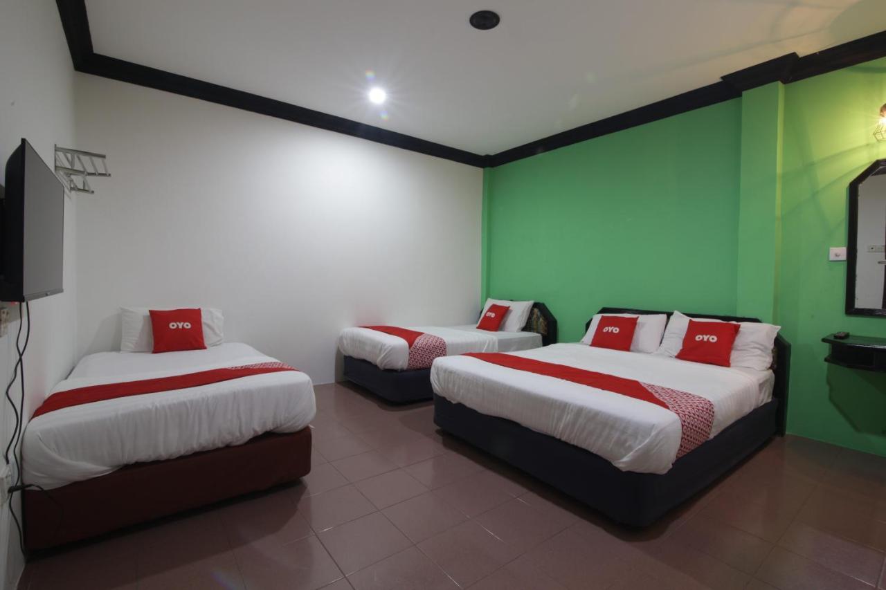 G City Hotel Teluk Intan Eksteriør billede